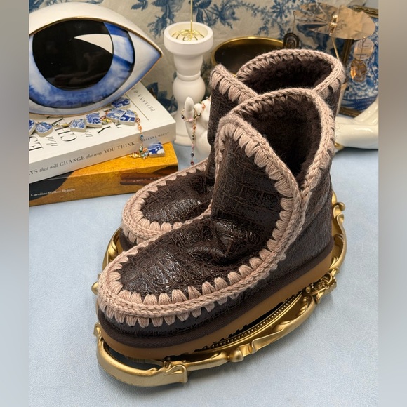 🆕 MOU 🧿 NWOT WOB Brown Crocodile Embossed Eskimo 18 Boot, Sz EU 36 - Picture 11 of 15